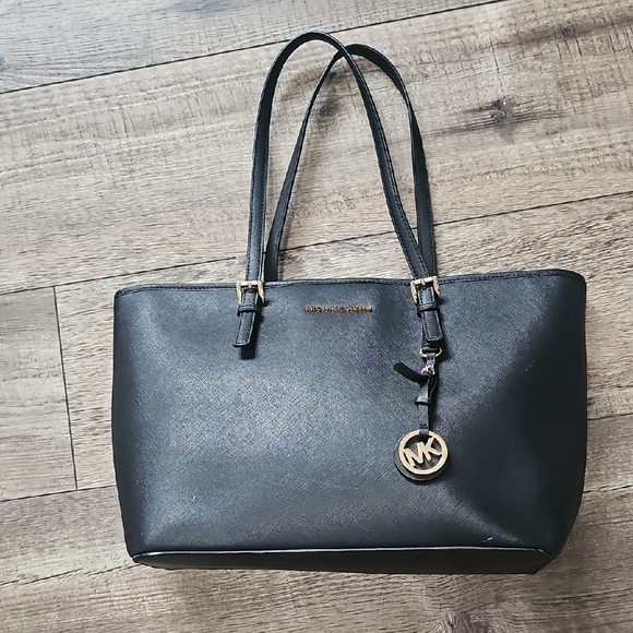 Michael Kors Black Saffiano Leather Tote - Picture 1 of 9